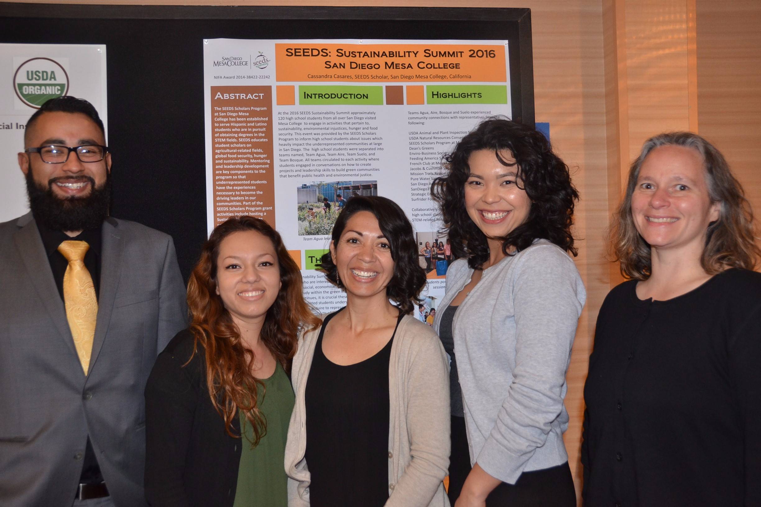 Four San Diego Mesa College SEEDS (STEM Engagement for the Enrichment of Diverse Students program) students presented their research projects at the 2017 Principal Investigator’s Meeting Feb. 16-18 in Albuquerque, New Mexico. 